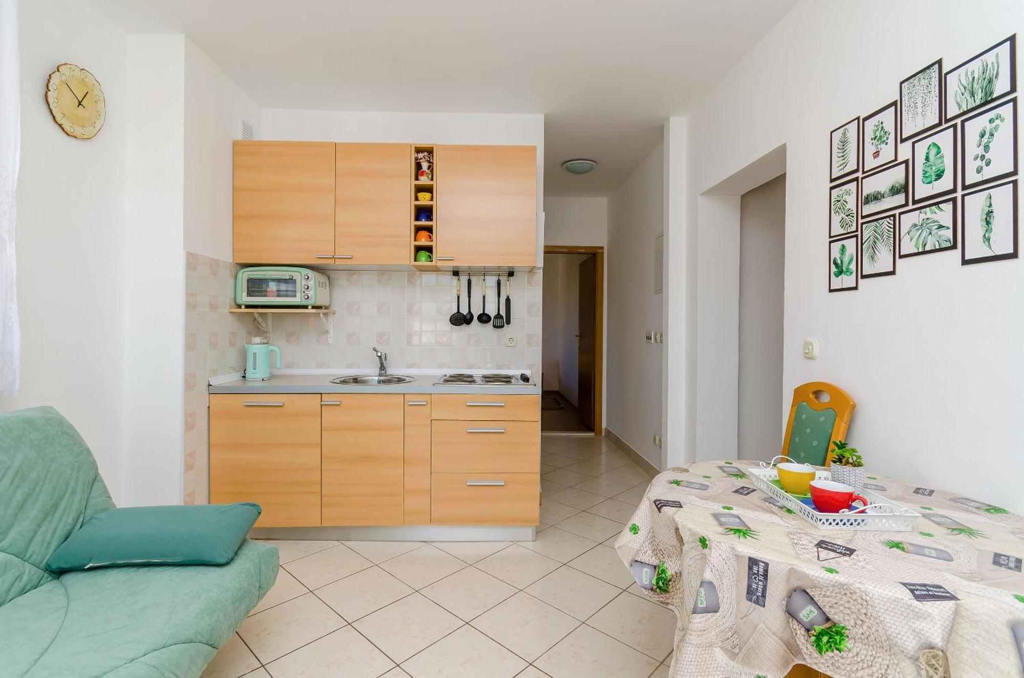 Apartment Mario Трогир Екстериор снимка